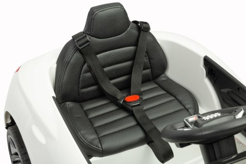 POJAZD NA AKUMULATOR AUDI RS ETRON GT WHITE POJAZD NA AKUMULATOR AUDI RS ETRON GT WHITE