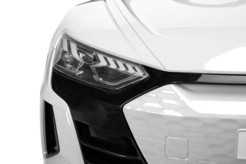 POJAZD NA AKUMULATOR AUDI RS ETRON GT WHITE POJAZD NA AKUMULATOR AUDI RS ETRON GT WHITE
