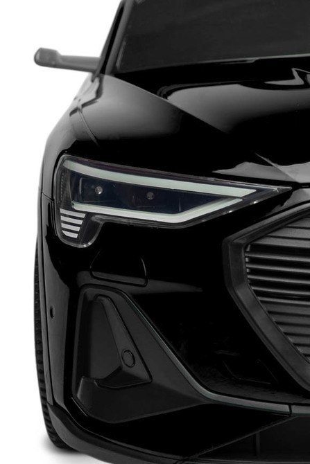 POJAZD NA AKUMULATOR AUDI ETRON SPORTBACK BLACK POJAZD NA AKUMULATOR AUDI ETRON SPORTBACK BLACK