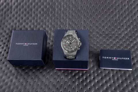 Zegarek Męski Tommy Hilfiger Axel 1792008 + BOX Tommy Hilfiger Zegarek Męski Tommy Hilfiger Axel 1792008 + BOX Tommy Hilfiger