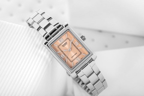 Zegarek Damski Casio LTP-1234DD-4ADF + BOX CASIO Zegarek Damski Casio LTP-1234DD-4ADF + BOX CASIO