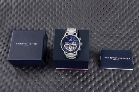 Zegarek Męski Tommy Hilfiger Legend 1710569 + BOX Tommy Hilfiger Zegarek Męski Tommy Hilfiger Legend 1710569 + BOX Tommy Hilfiger