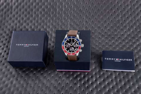 Zegarek Męski Tommy Hilfiger TH85 Chronograph 1792166 + BOX Tommy Hilfiger Zegarek Męski Tommy Hilfiger TH85 Chronograph 1792166 + BOX Tommy Hilfiger