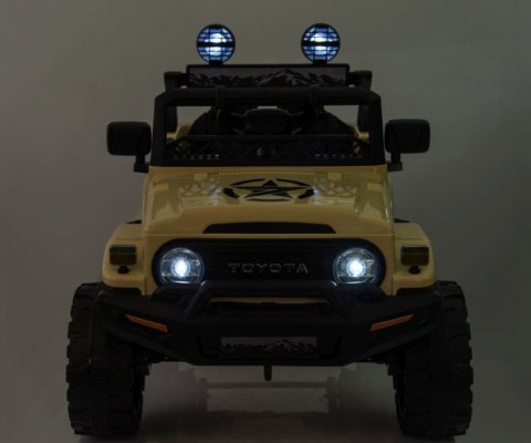 Milly Mally Pojazd na akumulator Toyota FJ Cruiser Khaki Milly Mally Pojazd na akumulator Toyota FJ Cruiser Khaki