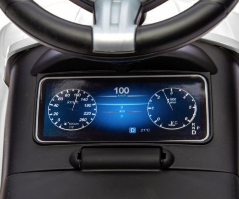 Milly Mally Pojazd MERCEDES C-Class S White Milly Mally Pojazd MERCEDES C-Class S White
