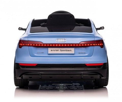 Milly Mally Pojazd na akumulator Audi E-Tron Sportback 4x4 Blue Milly Mally Pojazd na akumulator Audi E-Tron Sportback 4x4 Blue