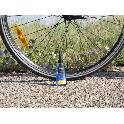 OLEJ CZYSZCZĄCO ZABEZPIECZAJĄCY MICHELIN 100ML OLEJ CZYSZCZĄCO ZABEZPIECZAJĄCY MICHELIN 100ML