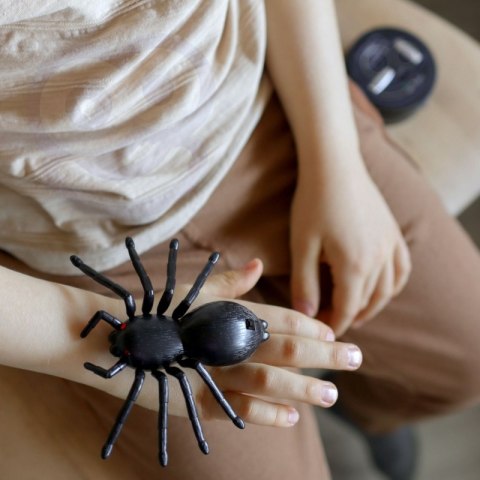 WOOPIE Pająk Interaktywny Zdalnie Sterowany Pilotem WOOPIE Pająk Interaktywny Zdalnie Sterowany Pilotem